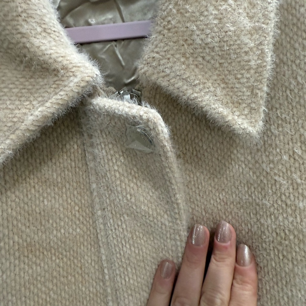 Calvin Klein Women's Cream Teddy Jacket - Picture 5 of 8